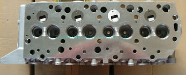 China Cabeça de cilindro de prata de Mitsubishi 4d56 da cabeça de cilindro do motor para a máquina escavadora fornecedor